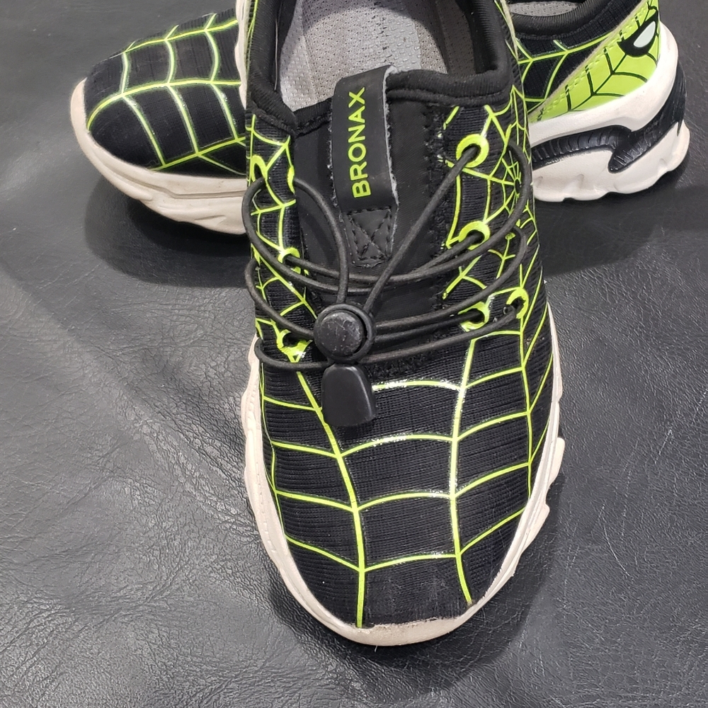 Boys lime green spider-man shoes
